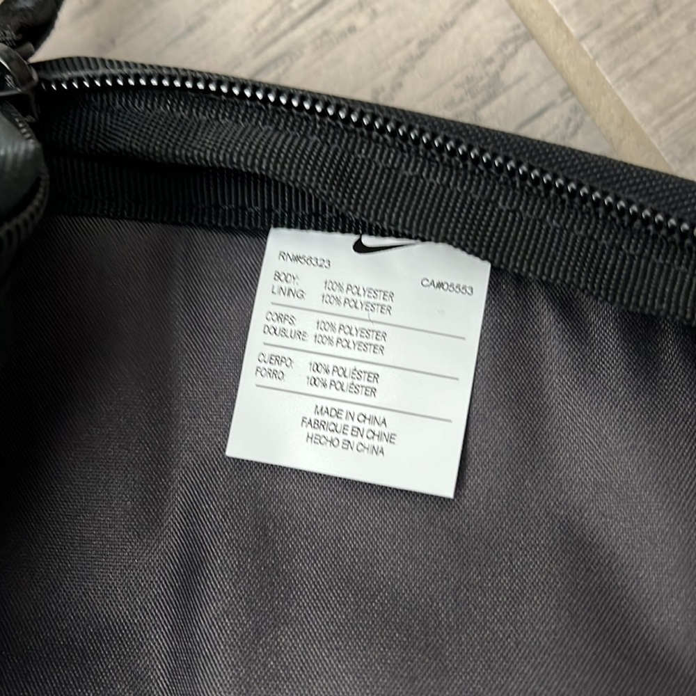Nike Elemental 2.0 Backpack - NEW - Picture 8 of 15